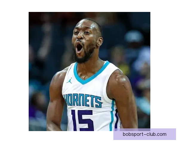 克努佩尔创历史超肯巴沃克成黄蜂单赛季三分王